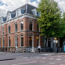 Het pand van de PThU aan de Janskerkhof / Jansdam in Utrecht